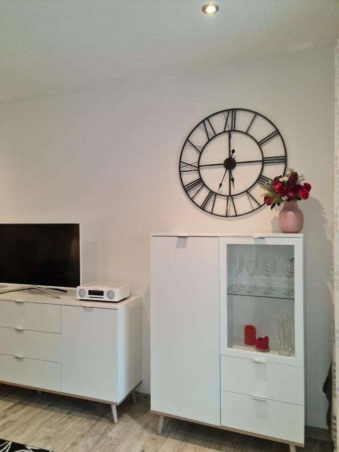Erdgeschoss Wohnung Watt'N Meer Mit Garten In Dangast 바르엘 외부 사진
